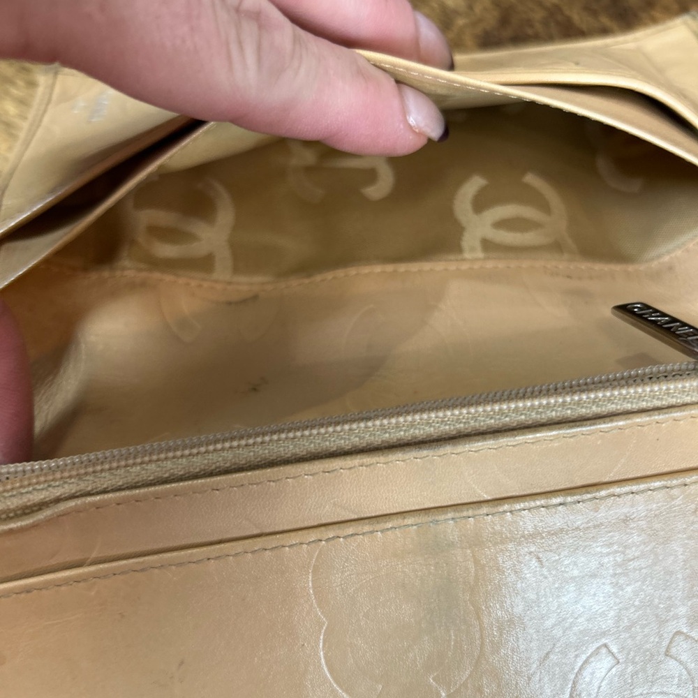 CHANEL Cambon Quilted Yen Light Brown Long Wallet - Picture 6 of 16